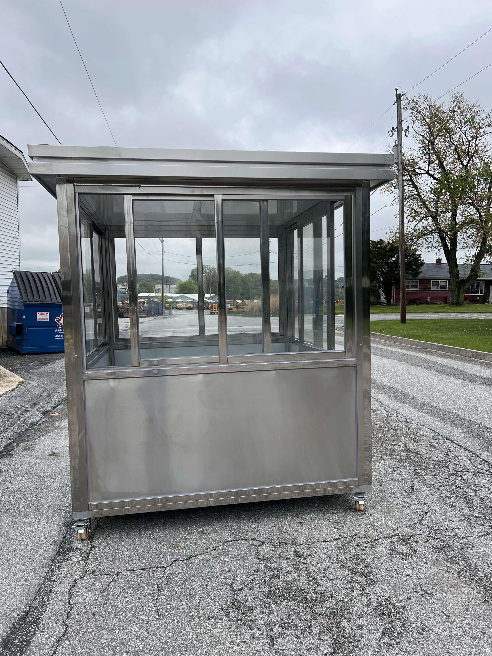 6.5 x 6.5 Stainless Steel Guard Shack, Sliding Door, Plain Jane - Image 6