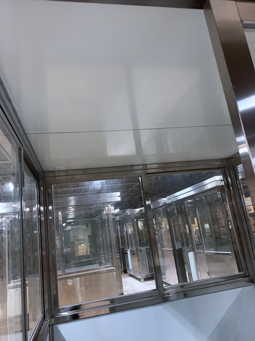 6.5 x 6.5 Stainless Steel Guard Shack, Sliding Door, Plain Jane - Image 8