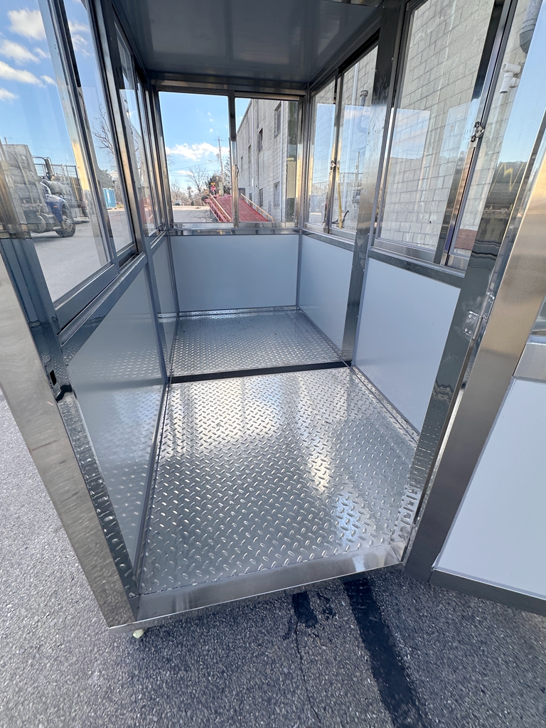 5 x 10' Stainless Steel Guard Shack - Image 10