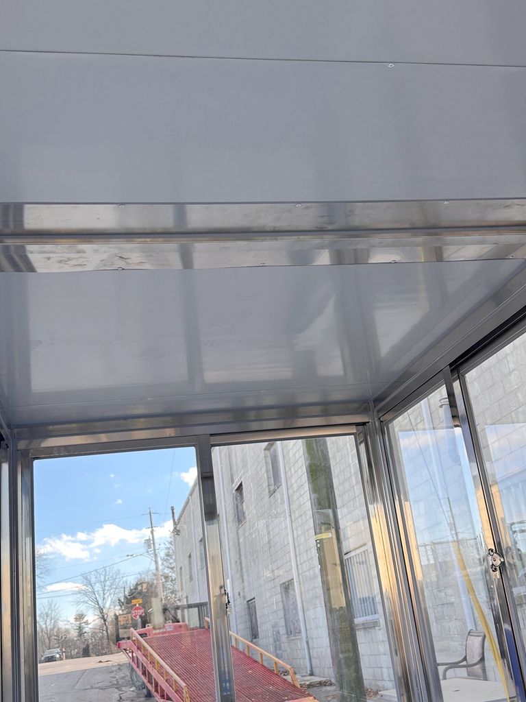 5 x 10' Stainless Steel Guard Shack - Image 4
