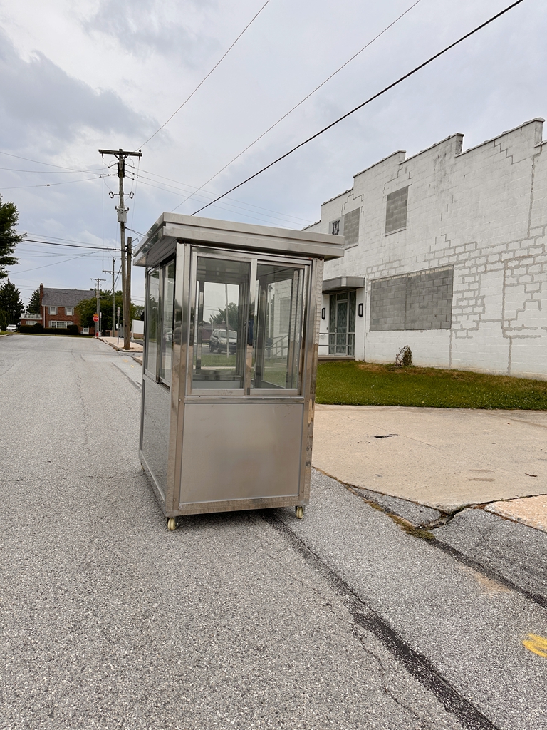 4 x 6 Stainless Steel Guard Shack, Swing Door, with Tempered glass , Plain Jane - Image 5